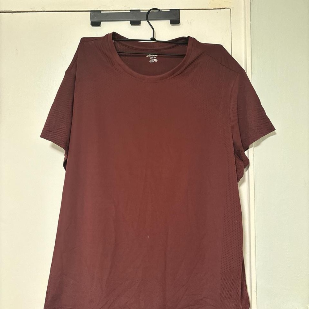 Maroon Short Sleeve Work Out Tee